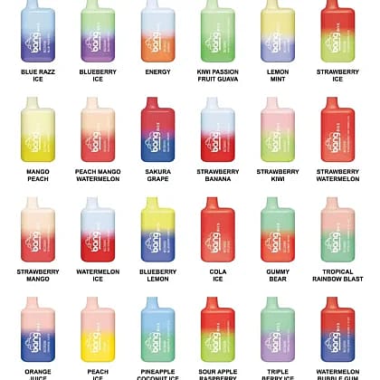Una rejilla de coloridos dispositivos de vape desechables con varios sabores etiquetados, incluyendo Blue Razz Ice, Blueberry Ice, Energy, Kiwi Passion Fruit Guava, Lemon Mint, Strawberry Ice, Mango Peach, Peach Mango Watermelon, Sakura Grape, Strawberry Banana, Fresa Kiwi, Fresa Sandía, Fresa Mango, Sandía Ice, Arándano Limón, Cola Ice, Gominolas, Tropical Rainbow Blast, Zumo de Naranja, Melocotón Ice, Piña Coconut Ice, Manzana Agria Frambuesa, Triple Berry Ice y Sandía Bubble Gum.