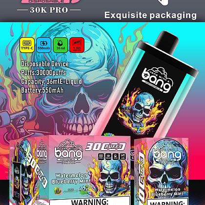Gráfico promocional para el dispositivo de vapeo desechable "Vape with a Bang 30K PRO". Entre sus características se incluyen 30.000 caladas, carga tipo-C, capacidad para 36mL de líquido y batería de 550mAh. El envase y el dispositivo muestran un diseño de calavera en llamas y el sabor "Watermelon Blueberry Mint". Se muestra de forma destacada una advertencia de adicción a la nicotina.
