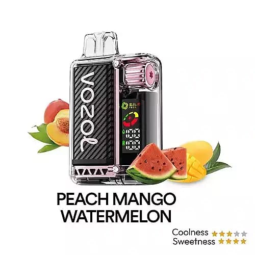 En Voopoo vaping-enhet med en svart och transparent design, som visas tillsammans med bilder av persikor, mango och vattenmeloner med texten "Peach Mango Watermelon" och smakklassificeringar nedan.