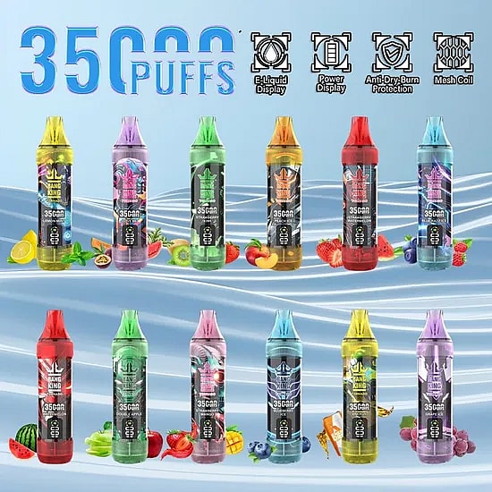 En display som visar upp färgglada vape-enheter som erbjuder 3500 puffar, titulerade med funktioner som e-liquid display, power display, anti-torr brännskydd och mesh coil, var och en åtföljd av matchande fruktbilder som indikerar smaksatta alternativ.