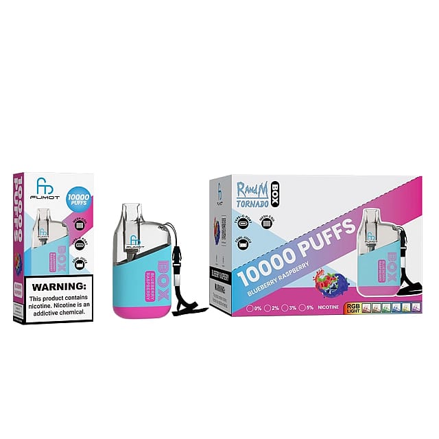 Un dispositivo di svapo "RandM Tornado" e la relativa confezione, etichettati con "10.000 puff" e aroma "Blueberry Raspberry". Il dispositivo ha un design rosa e blu con una funzione di luce RGB. Le etichette di avvertenza indicano il contenuto di nicotina.