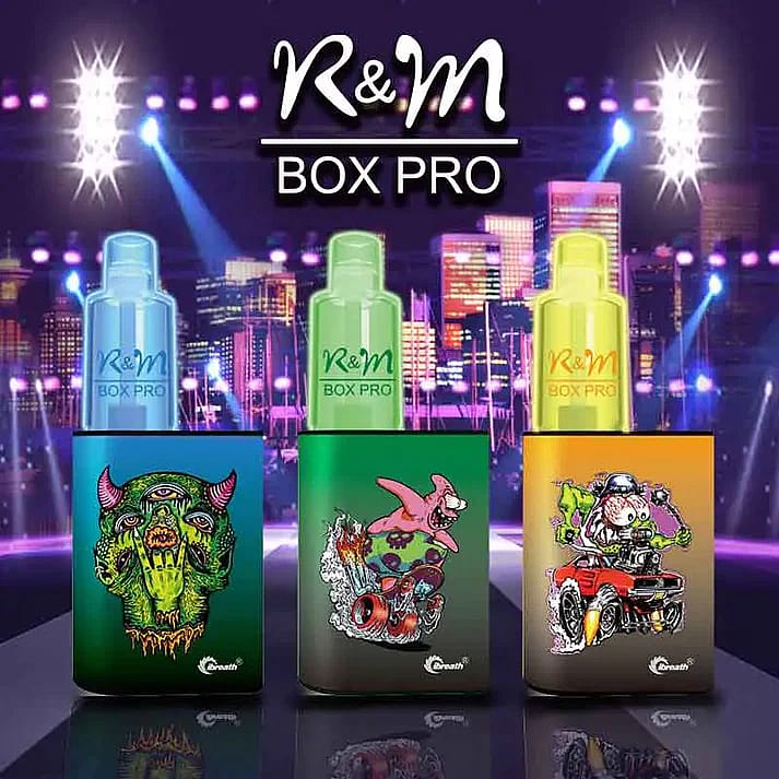 Dispositivi di vaping R&M Box Pro con una grafica vivace e tagliente su uno sfondo urbano colorato.
