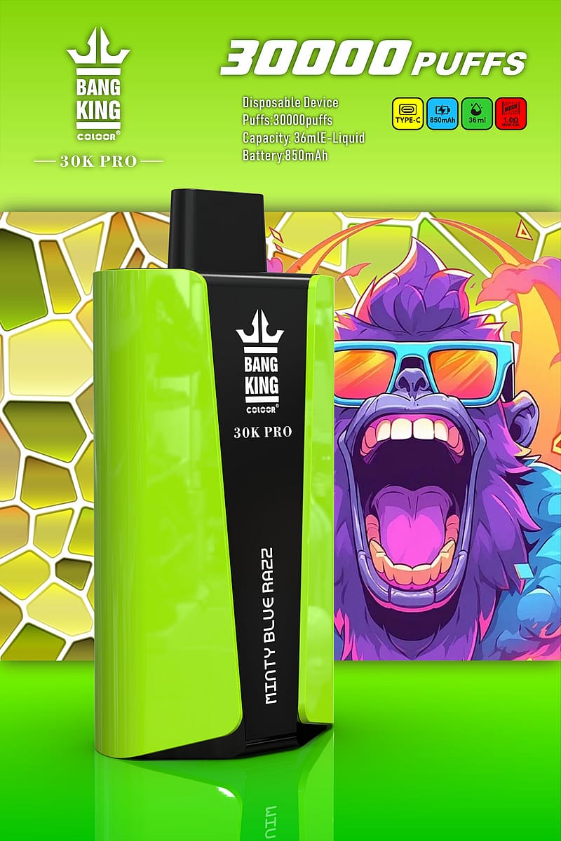 En grön Bang King 30K Pro engångsapparat med smaken "Minty Blue Razz", 30 000 puffar, 36 ml e-vätska, 850 mAh batteri och USB-C-laddning. En illustrerad gorilla i färgglada solglasögon syns i bakgrunden.