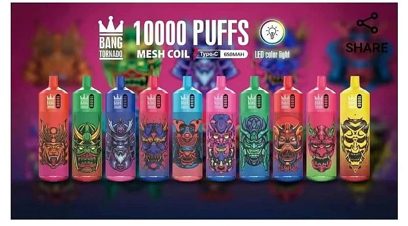 Bunte Einweg-Vaporizer mit 10.000 Puffs, Mesh-Coils und LED-Farblichtern, die jeweils einzigartige Tribal- oder Dämonengesichter auf der Vorderseite aufweisen.