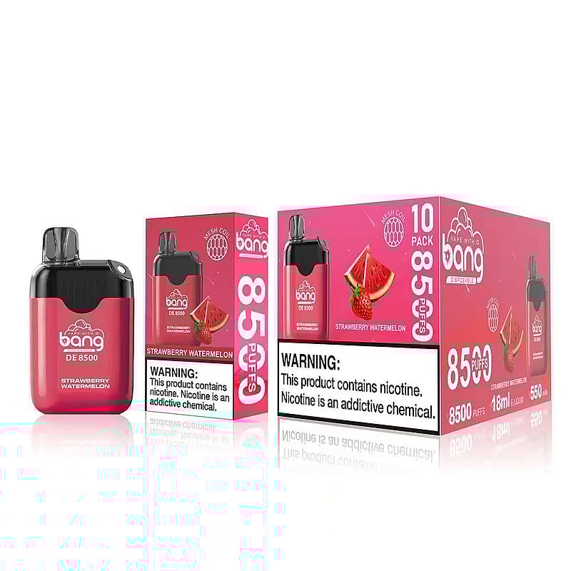 Rote "Bang"-Einwegverpackung mit der Aufschrift "Strawberry Watermelon" und "8500 Puffs". Auf dem Warnhinweis steht: "Dieses Produkt enthält Nikotin. Nikotin ist eine süchtig machende Chemikalie".