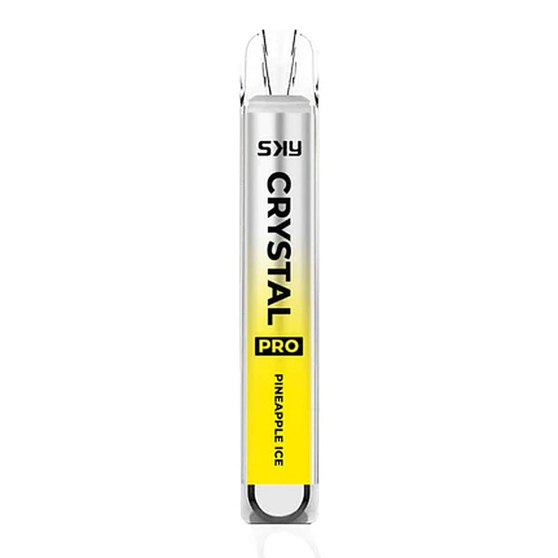 Un dispositivo da svapo usa e getta denominato "SKY Crystal Pro Pineapple Ice" con un design chiaro e giallo sfumato.