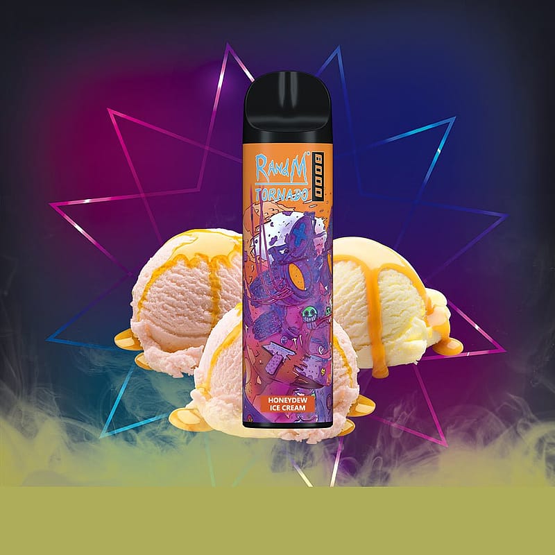 Un colorato dispositivo per svapare con l'etichetta "R&M Tornado 8000" al gusto di "gelato al miele", circondato da palline di gelato ricoperte di miele, su uno sfondo geometrico vivace.