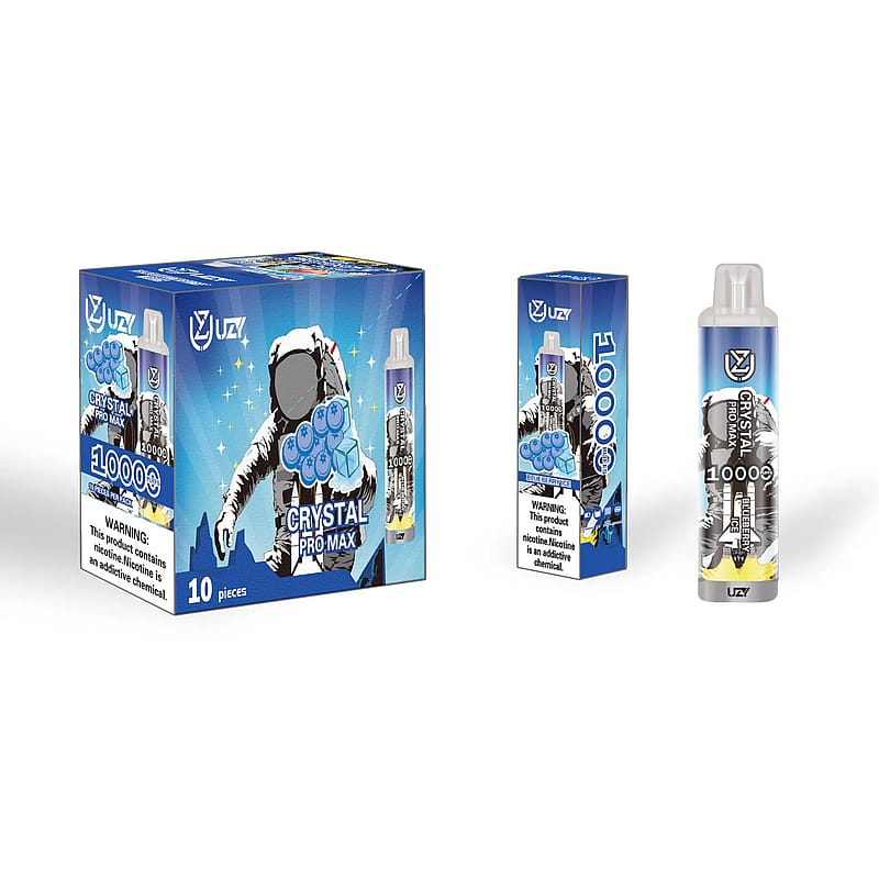 Box och förpackning av en "Crystal Pro Max" vapeprodukt med en astronautgrafik och märkt med "10000" puffar och en nikotinvarning.