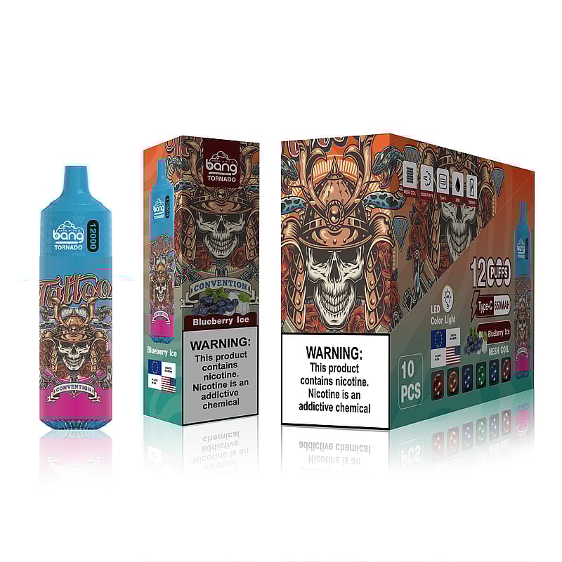Bang Tornado è una sigaretta monouso al gusto Blueberry Ice, con il disegno di un teschio in armatura da samurai e la scritta "Tattoo Convention". La confezione include avvertenze sanitarie sulla dipendenza da nicotina.