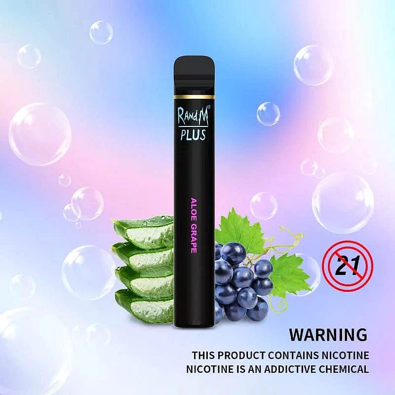 Dispositivo de vapeo desechable con la marca "RandM Plus", etiquetado con sabor "Aloe Grape", que se muestra con rodajas de aloe vera y uvas sobre un fondo de burbujas de color pastel. La etiqueta de advertencia indica el contenido de nicotina y la restricción de edad de 21 años o más.