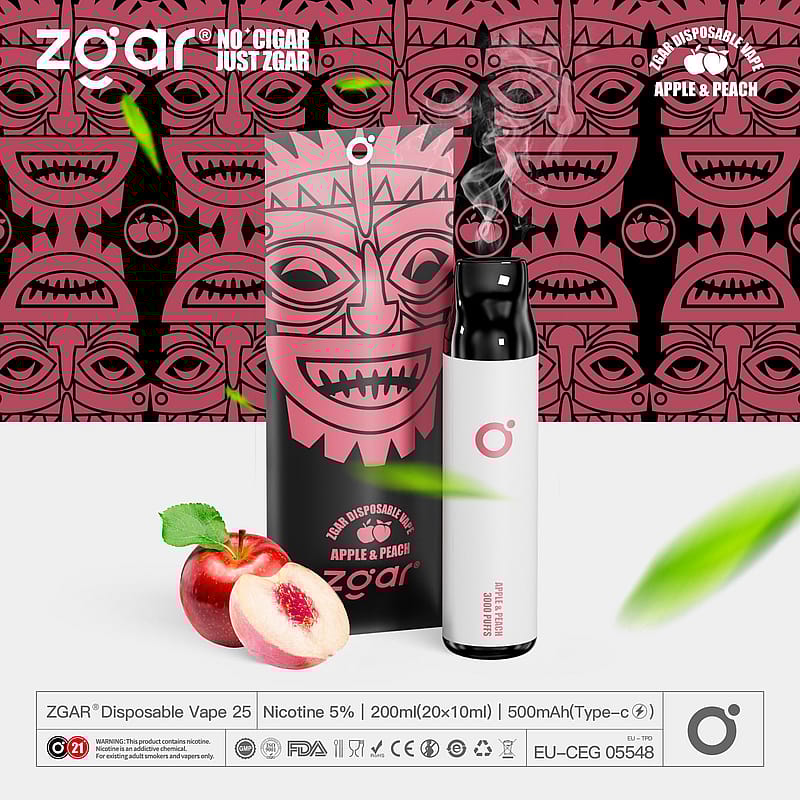 Vape monouso di Zgar al gusto di mela e pesca con il disegno di una maschera tribale sullo sfondo. I dettagli del prodotto includono nicotina 5%, 200ml, 500mAh e l'avvertenza per fumatori e vapers adulti.