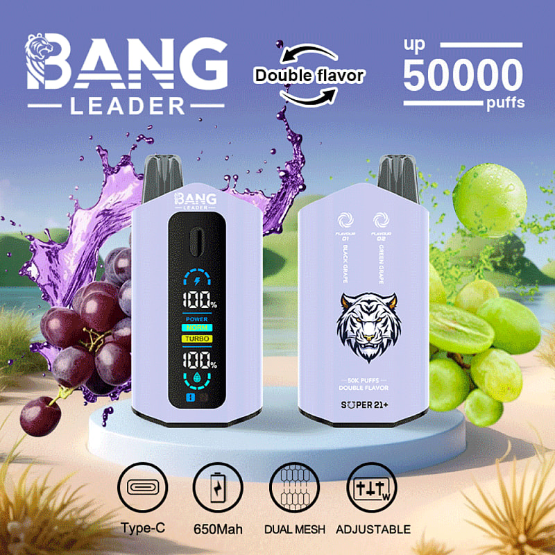 Kampanjbild för Bang Leader Super 21+ vaping-enhet som visar upp dess funktioner som dubbel smak, upp till 50 000 bloss, 650 mAh batteri, Type-C-laddning, dubbel mesh-spole och justerbara inställningar, som visas mot en färgstark bakgrund med druvbilder.