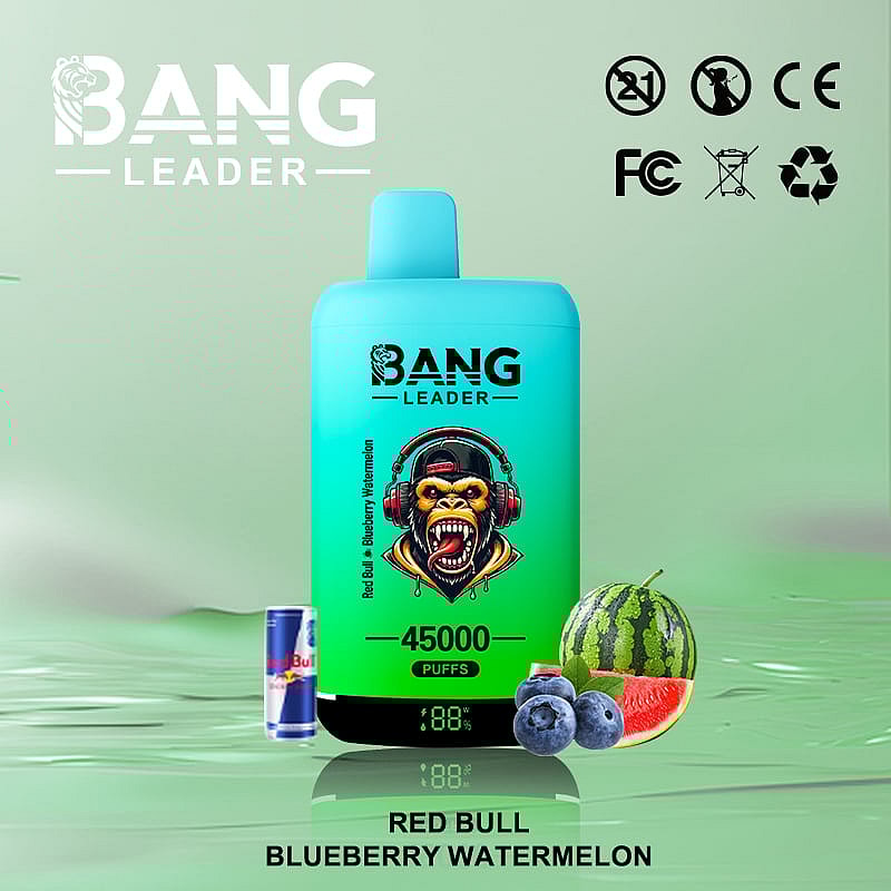 Werbedisplay eines Bang Leader-Vaping-Geräts mit Red Bull-Geschmack und Blaubeer-Wassermelonen-Akzenten, umgeben von relevanten Bildern und Zertifizierungssymbolen.
