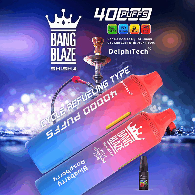 Reklambild för Bang Blaze Shisha, med två färgglada shisha-pennor märkta "Cycle Refueling Type" med tekniska specifikationer och en liten flaska med blandad bärsmak, mot en livfull blålila bakgrund.