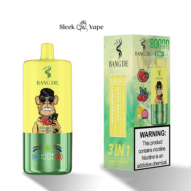 Ein gelb-grünes Dampfgerät mit der Marke „Bang De“ zeigt einen Affen mit einem Stück Wassermelone in der Hand. Daneben befindet sich die Verpackung mit Geschmacksrichtungen wie Zitrone-Pfirsich, Beerenmix und Erdbeer-Wassermelone sowie einem Nikotin-Warnhinweis.