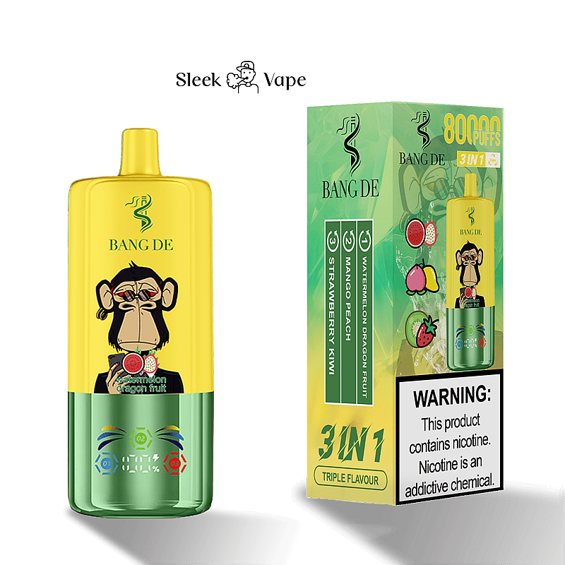 Bild eines Bang DE-Vape-Geräts in gelb-grünem Design mit einem stilisierten Affenlogo; neben dem Gerät wird die Schachtel mit drei Geschmacksrichtungen angezeigt: Wassermelone-Drachenfrucht, Mango-Pfirsich und Erdbeer-Kiwi, zusammen mit einem Warnhinweis zu Nikotin.
