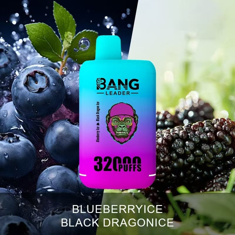 Un producto de vapeo etiquetado como 'Bang Leader' con un diseño vibrante en degradado de azul a rosa, publicitado para 32.000 bocanadas, colocado sobre un fondo de arándanos y moras frescas con gotas de rocío, resaltando los sabores 'Blueberry Ice' y 'Black Dragon Ice'.