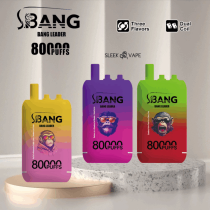 Tres coloridos dispositivos de vapeo de la marca Bang Leader, que presentan diseños vibrantes con cabezas de mono ilustradas y especificaciones destacadas como tres sabores conmutables, carga tipo C y bobina de malla dual para una experiencia de vapeo poderosa.